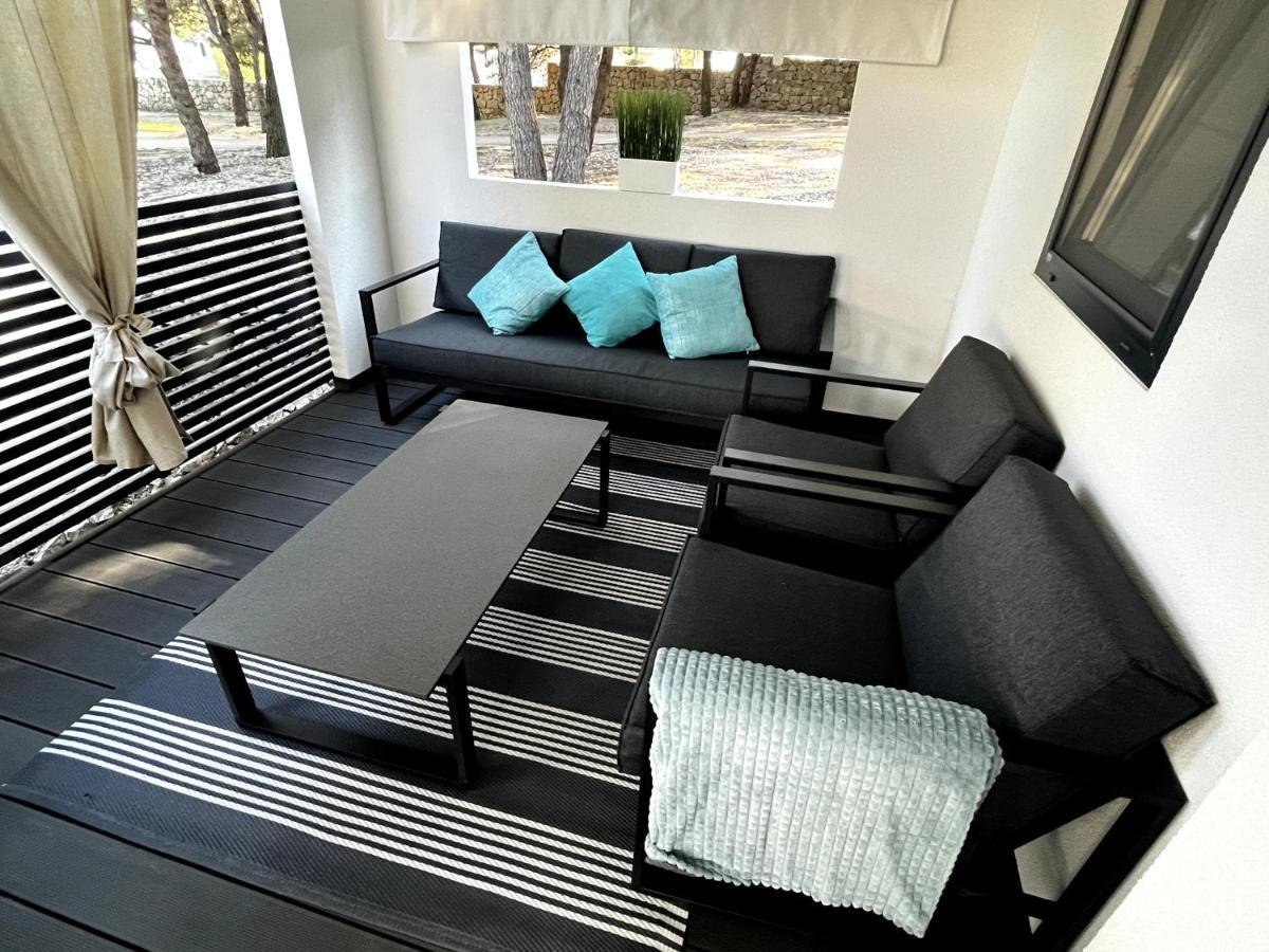 Luxury Mobile Home Pretty Green - Premium - Oaza Mira Resort -50 M From The Beach Drage Buitenkant foto