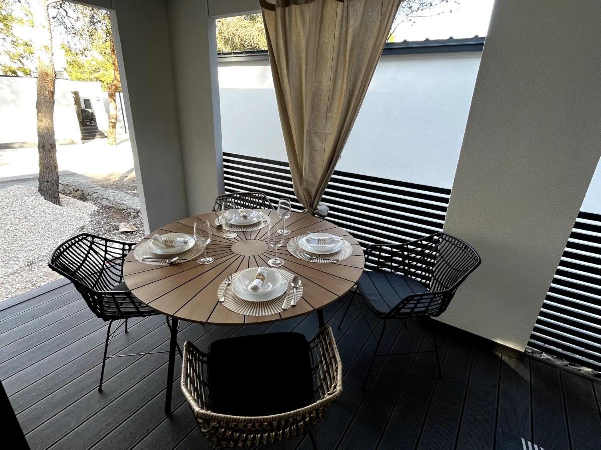Luxury Mobile Home Pretty Green - Premium - Oaza Mira Resort -50 M From The Beach Drage Buitenkant foto
