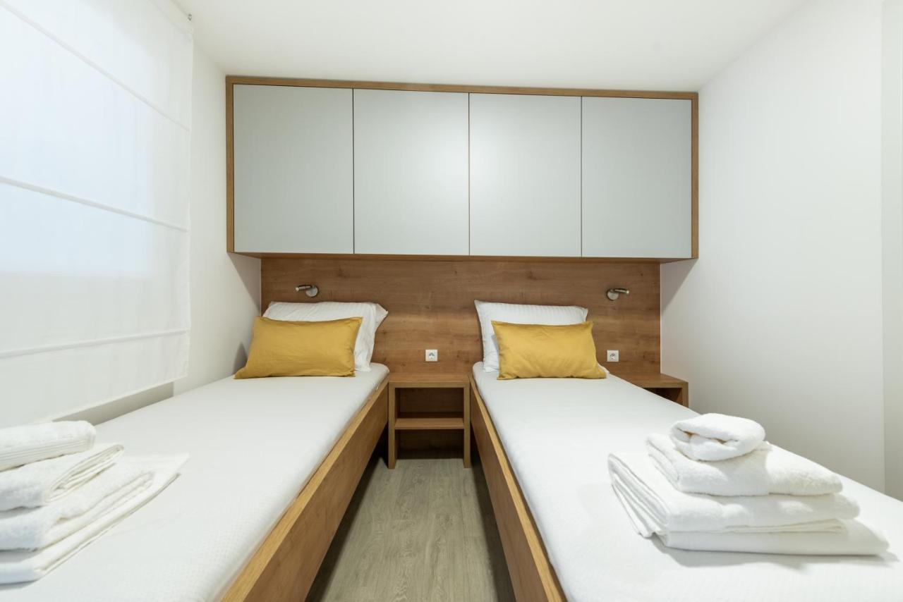 Luxury Mobile Home Pretty Green - Premium - Oaza Mira Resort -50 M From The Beach Drage Buitenkant foto